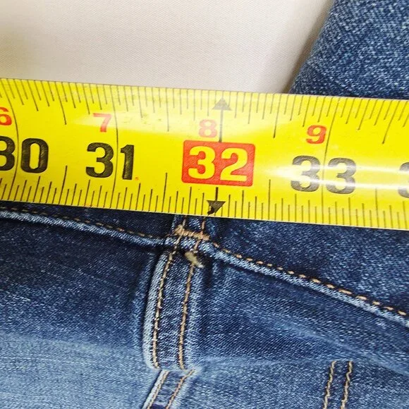 Lucky Brand Sweet Mid Rise Straight 29X32 Womens Size 8/29 Blue Denim Logo Jeans - Picture 10 of 14